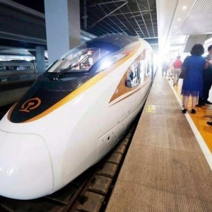 r250km/hϵĸFΰȫOӋ˸ΣU